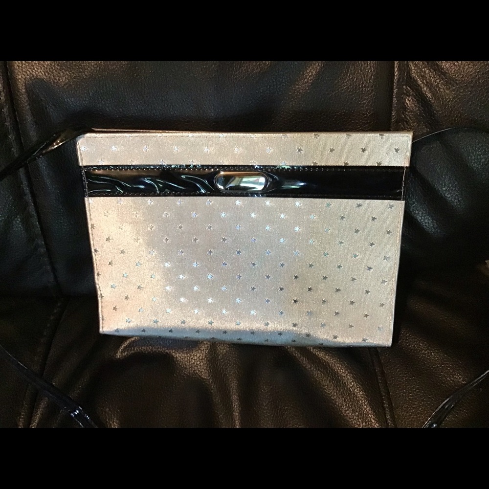 👛★❦꒒ik୧⌵♡⌵N୧w❦★ AUCTION PRICE👩🏻‍⚖️ Cute Shoulder Bag